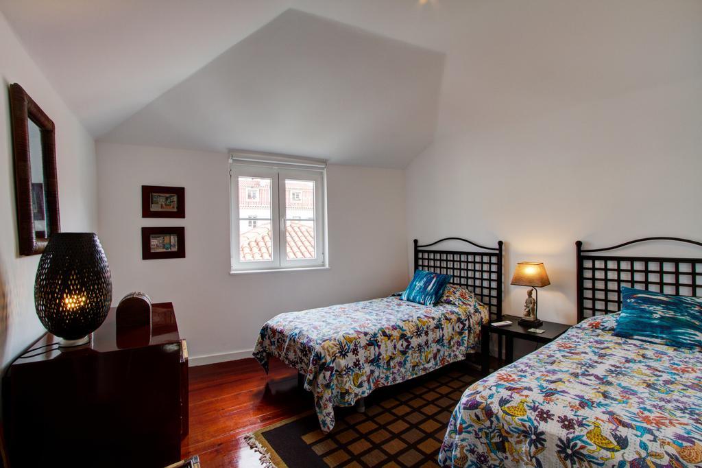 Great Duplex Apartment In Alfama 리스본 외부 사진
